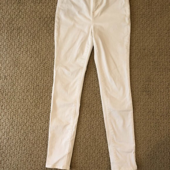 Old Navy White Skinny Jeans - Picture 4 of 7